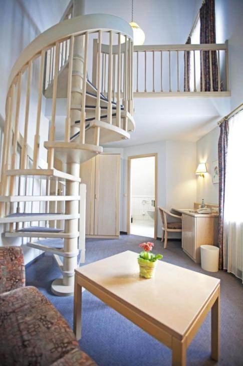 Hotel Hirsch 레온베르크 외부 사진