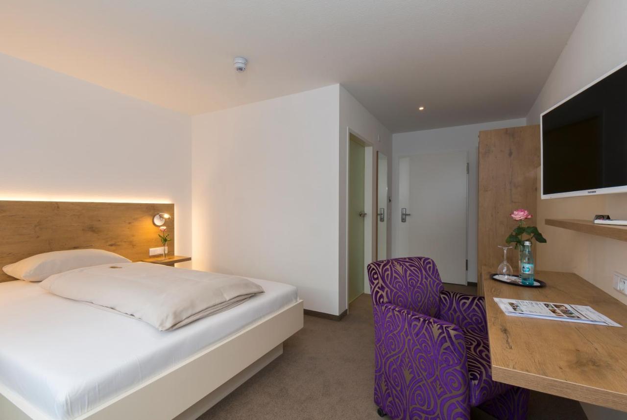 Hotel Hirsch 레온베르크 외부 사진