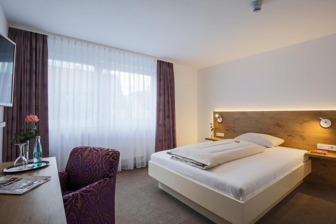 Hotel Hirsch 레온베르크 외부 사진