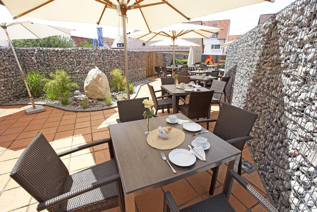 Hotel Hirsch 레온베르크 외부 사진
