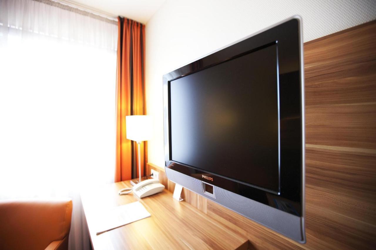 Hotel Hirsch 레온베르크 객실 사진